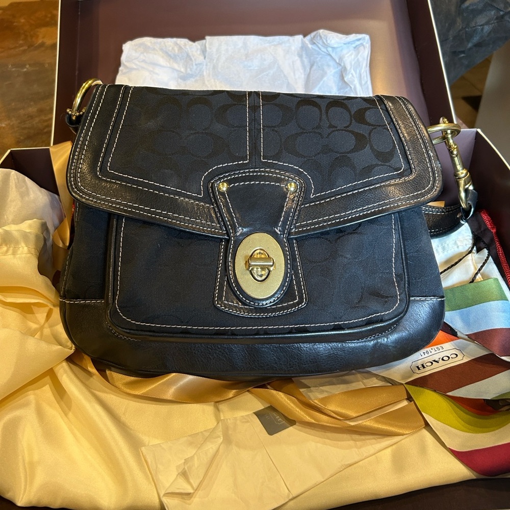 Coach ANNIVERSARY numbered Black Signature Shoulder Bag limited edition 2006